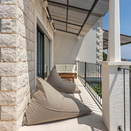 Fabulous Sea View Place With Jacuzzi Apartman *