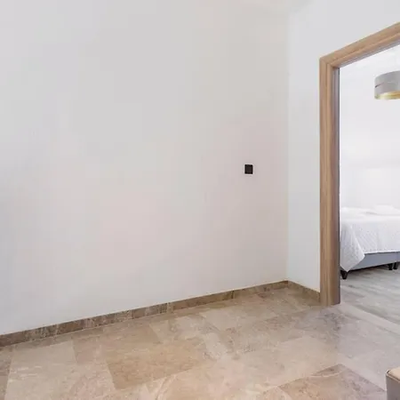 Apartman Fabulous Sea View Place With Jacuzzi *